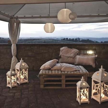 Agriturismo Santa Vittoria โวลแตร์รา ภายนอก รูปภาพ