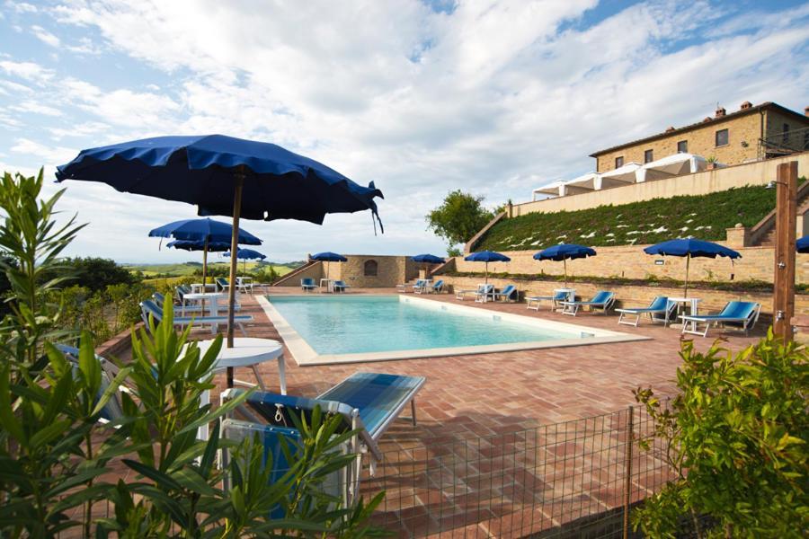 Agriturismo Santa Vittoria โวลแตร์รา ภายนอก รูปภาพ