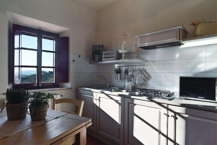 Agriturismo Santa Vittoria โวลแตร์รา ภายนอก รูปภาพ
